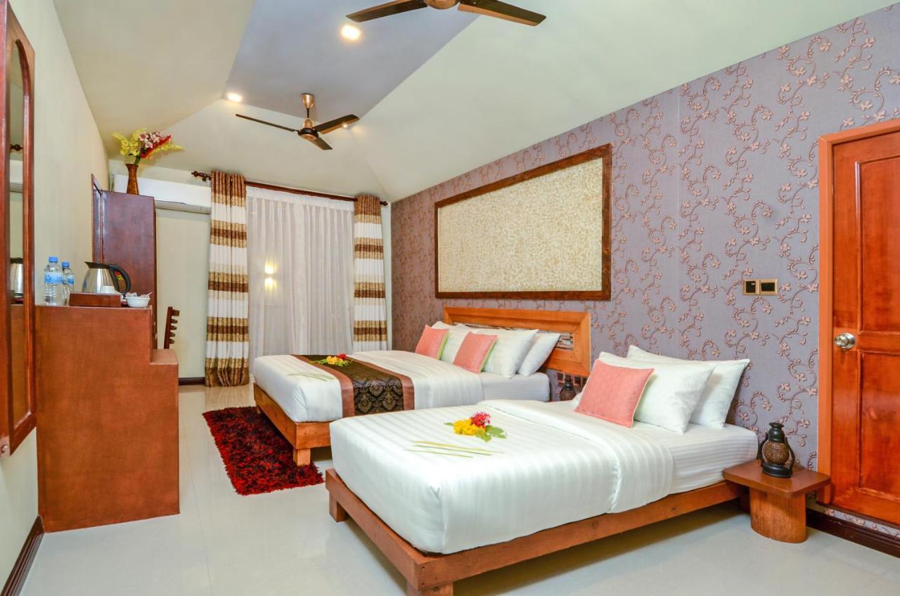 Maladiwa Beach & Spa Maafushi Exteriér fotografie
